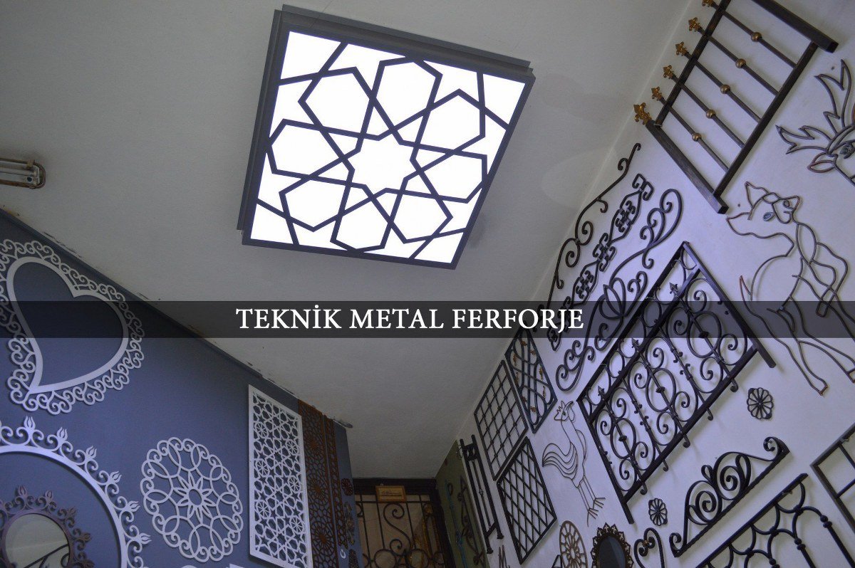 GEOMETRİK MODEL TAVAN AYDINLATMA PANOSU 
